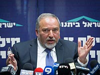 Депутат от МЕРЕЦ обвинил Авигдора Либермана в разжигании национальной розни