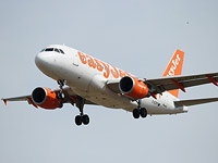 Самолет EasyJet совершил вынужденную посадку в Венеции после того, как пилот потерял сознание