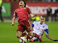 Испанцы завоевали путевку во Францию: обзор