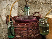 74-летнего британца ждут в Саудовской Аравии 350 ударов кнутом за хранение вина