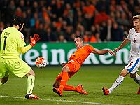 Голландцы не попали на чемпионат Европы: обзор матчей