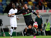 Бывший динамовец забил. Французы победили португальцев