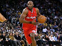 Известного баскетболиста, двукратного чемпиона НБА, нашли в публичном доме без сознания