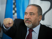 Либерман: поджог гробницы Йосефа в Шхеме демонстрирует сходство ПА и ИГ