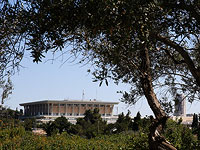 Кнессет будет закупать продукцию в поселениях и на периферии