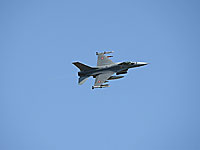 Истребитель F-16 ВВС Дании упал в Северном море, пилот катапультировался