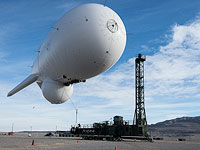 В США военный дирижабль сорвался с тросов, его дрейф привел к отключениям электричества