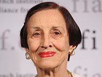 Муза Пикассо рекомендует женщинам  принять и полюбить 