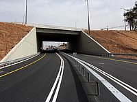 На дороге №1 произошел оползень, движение в сторону Иерусалима затруднено