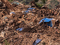 Число погибших в результате обвала здания фабрики в Пакистане достигло 44 человек
