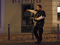 Биньямин Нетаниягу попросил Олланда усилить охрану еврейских объектов во Франции