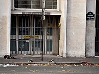 Чрезвычайное положение во Франции введено впервые с 2005 года