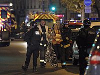 Французская полиция: у одного из террористов был сирийский паспорт
