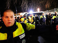 В Ганновере эвакуируют зрителей с футбольного стадиона
