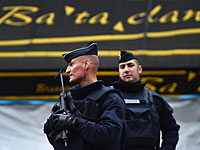 На месте теракта у концертного зала Bataclan. Париж, 16 ноября 2015 года