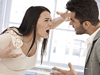 Исследование: сокращение светового дня делает слабый пол более агрессивным