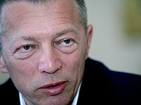 Аркадий Гайдамак начал отбывать тюремный срок во Франции