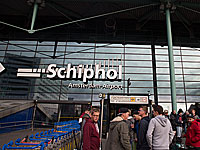 Террористическая угроза в аэропорту Амстердама: задержан вылет рейса 