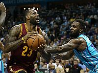 Команда Дэвида Блатта обыграла 