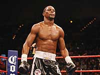 Экс-чемпион мира по боксу признал себя виновным по 9 пунктам обвинения