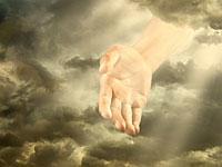 Опрос: более половины ученых в разных странах мира верят в Бога