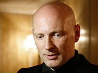 Латвийского режиссера, обеспокоенного проблемой беженцев, освистали в Париже 