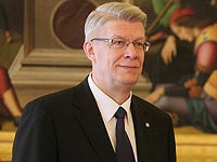 
Экс-президент Латвии издал книгу о российском коллеге: 