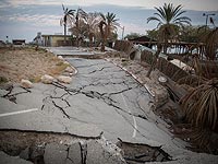 Провалы на побережье Мертвого моря: неузнаваемые знакомые пляжи. Фоторепортаж