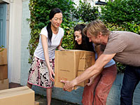 Исследование: помощь другим избавляет от последствий ежедневных стрессов