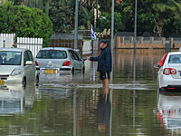 В Ашкелоне затопило школы и детские сады