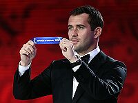 Александр Кержаков продолжит карьеру в 