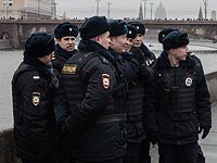 В домах сотрудников 