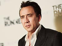 Николас Кейдж вернул Монголии украденный череп динозавра