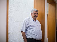 Бывший мэр Бат-Яма Шломо Лахиани начинает отбывать 8-месячное тюремное заключение