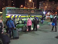 Репатрианты отправляются в аэропорт