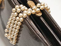 Задержан контрабандист, пытавшийся ввезти в Дубай драгоценностей на миллион