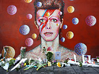 Ведущая Heart FM сообщила радиослушателям о смерти Дэвида Кэмерона 
