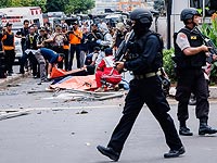 На месте теракта в Джакарте. 14 января 2016 года 