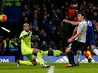 24 гола в шести матчах.