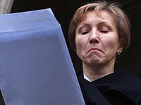 Марина Литвиненко у здания Высокого суда Лондона. 21 января 2015 года