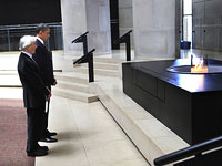 В День памяти жертв Холокоста Барак Обама посетит мероприятие посольства Израиля