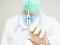 Шведский врач похитил и изнасиловал девушку, но сам явился с ней в полицию