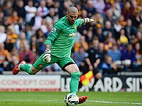 Виктор Вальдес продолжит карьеру в 