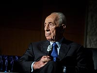 Пресс-служба: Шимон Перес остается в больнице, хотя чувствует себя хорошо