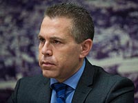 О кризисе в полиции и борьбе с террором. Интервью с главой МВБ Гиладом Эрданом