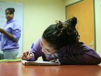 Опросник в школе в Кирьят Моцкине: 