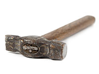 В Бат-Яме 76-летний мужчина ударил жену молотком