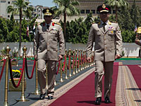 Четырехкилометровый ковер ас-Сиси возмутил и развеселил египтян