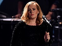 Названы самые успешные певцы 2015 года