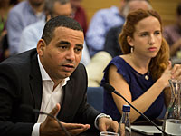 Коалиция отклонила законопроект об обязательном тюремном заключении за нападение на журналистов

